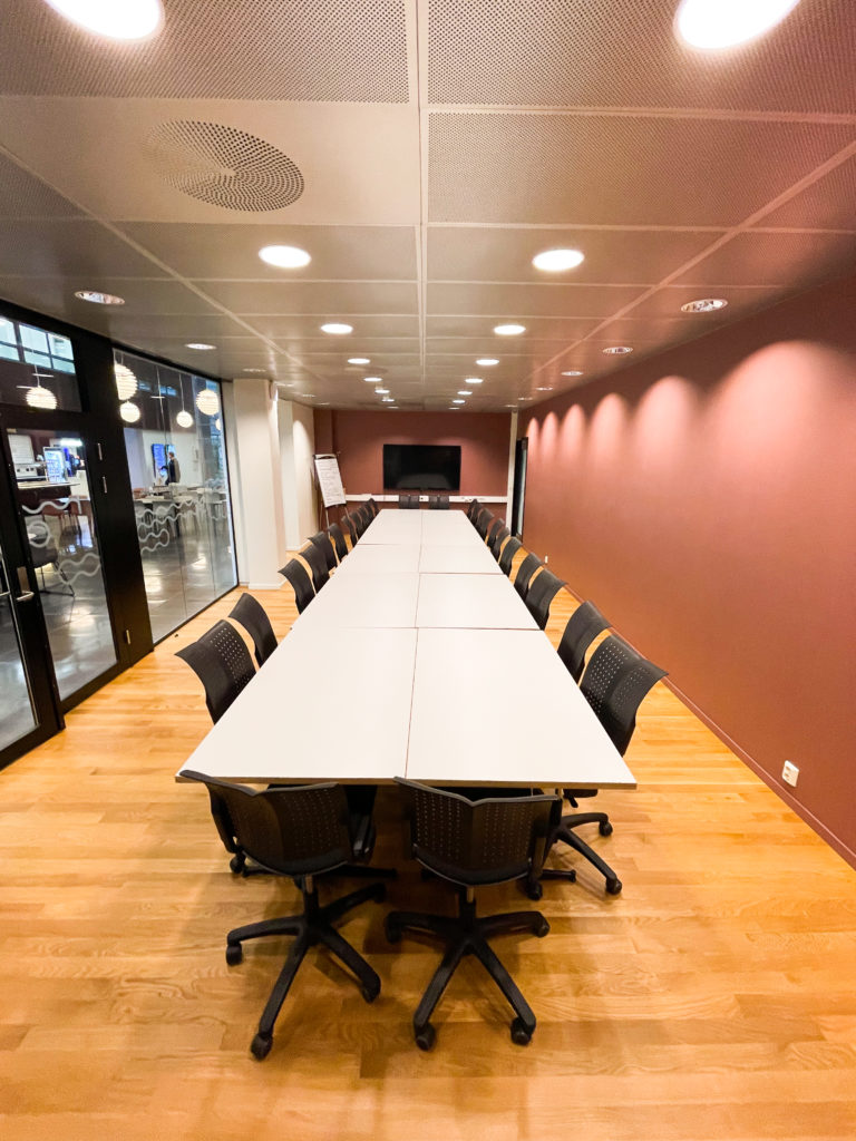 Møterom B, Merkantilen