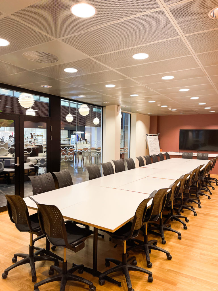 Møterom B, Merkantilen